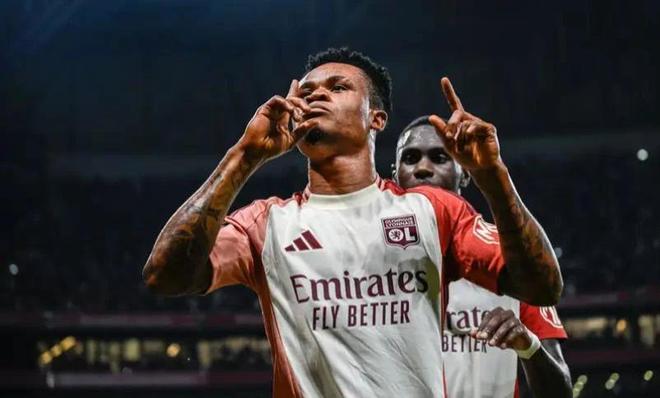 更具攻击性 更具攻击性